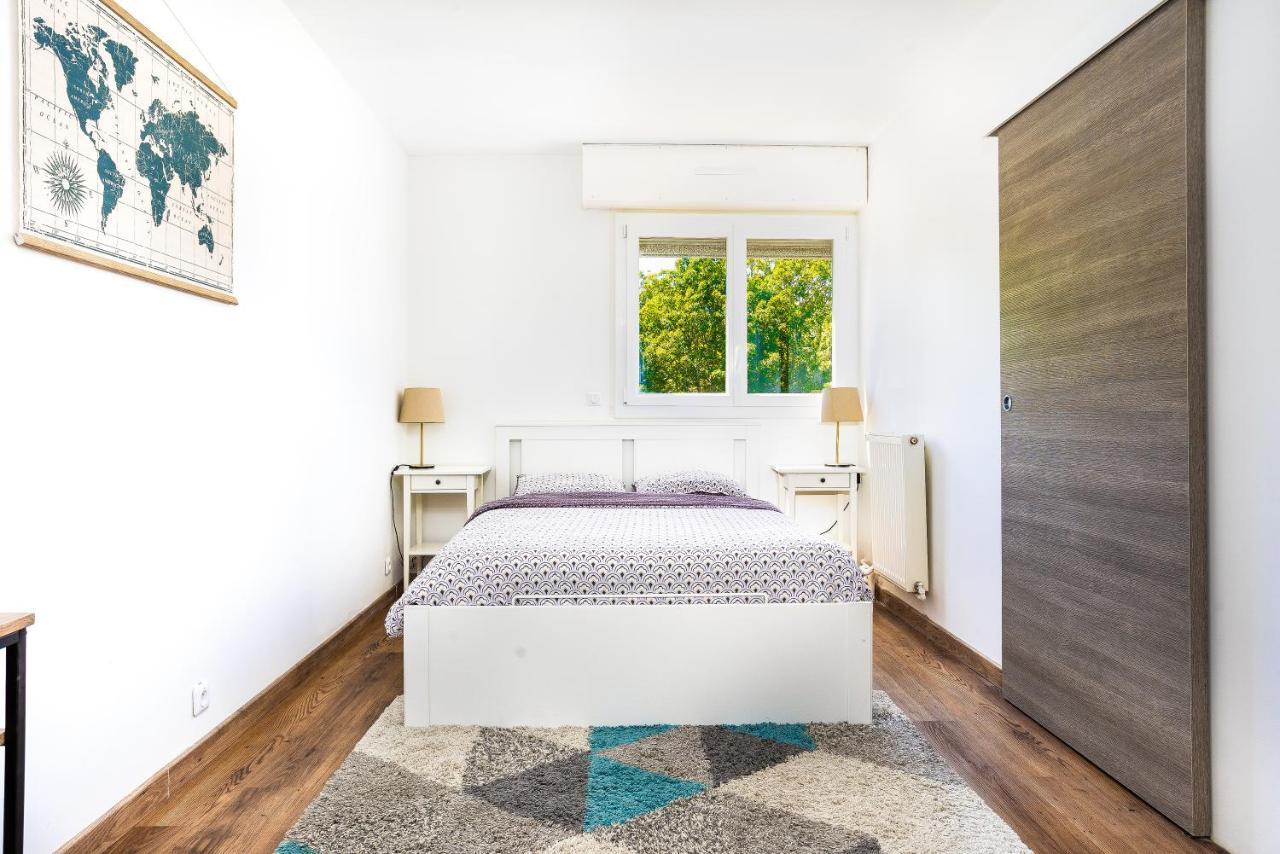 Premium Du Lys Balcon Amenage Parking Gratuit Apartment